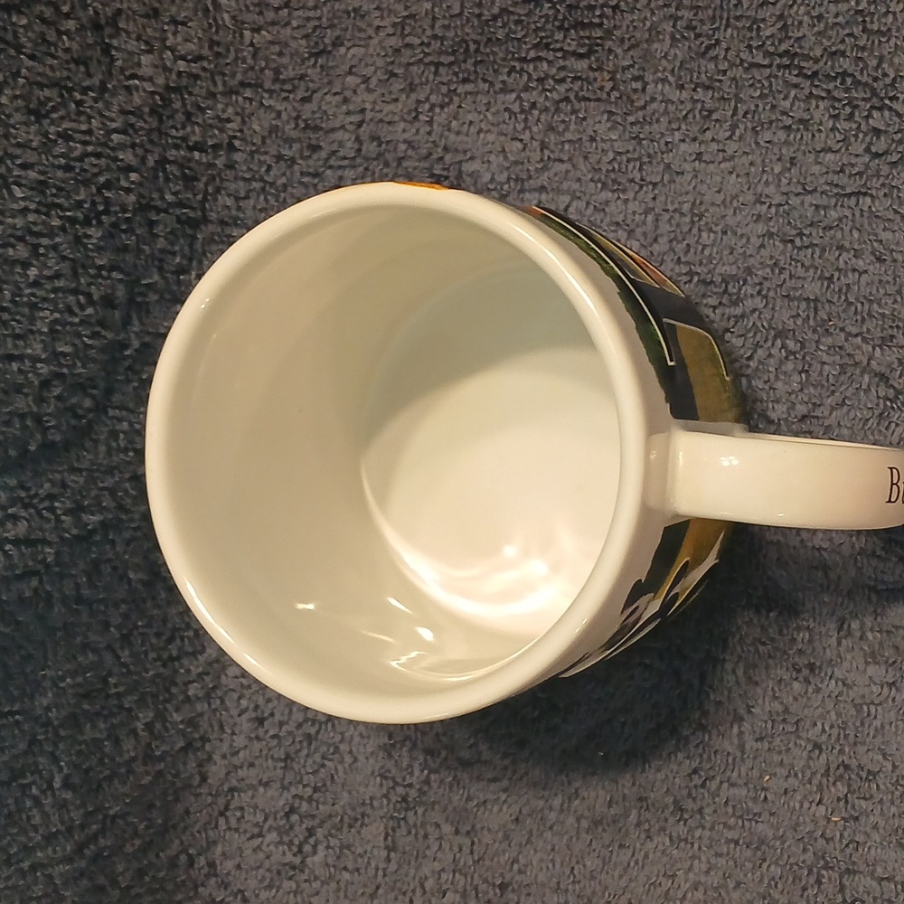Americaware Bulldog coffee mug Extra Large - Picture 5 of 6